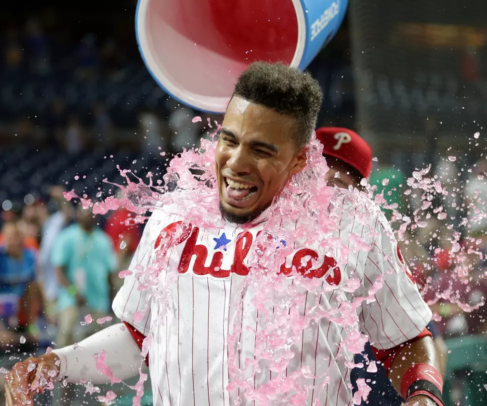 Ozuna misses Altherr’s 2-run 2B in 10th, Phils top Cards 6-5