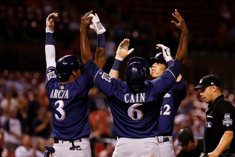 Yelich, Brewers Dent Cards’ Playoff Chances With 12-4 Win