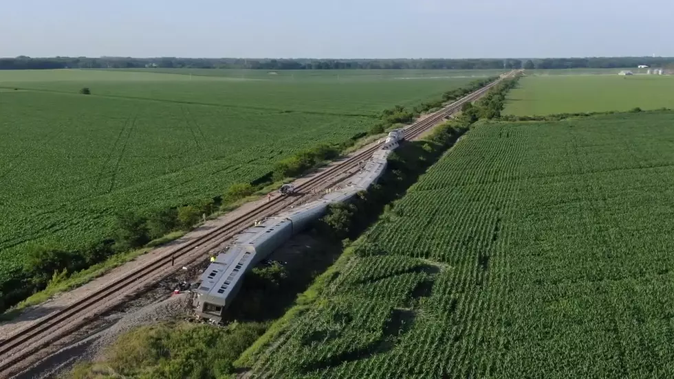 Video Shows the Horrific Wreckage of the Amtrak Crash in Missouri