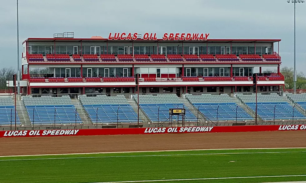 Free Admission for Fans with Canned Goods at Lucas Oil Speedway