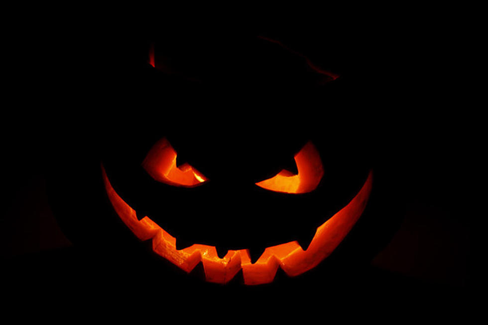 Should the Day and Date of Halloween be Changed?