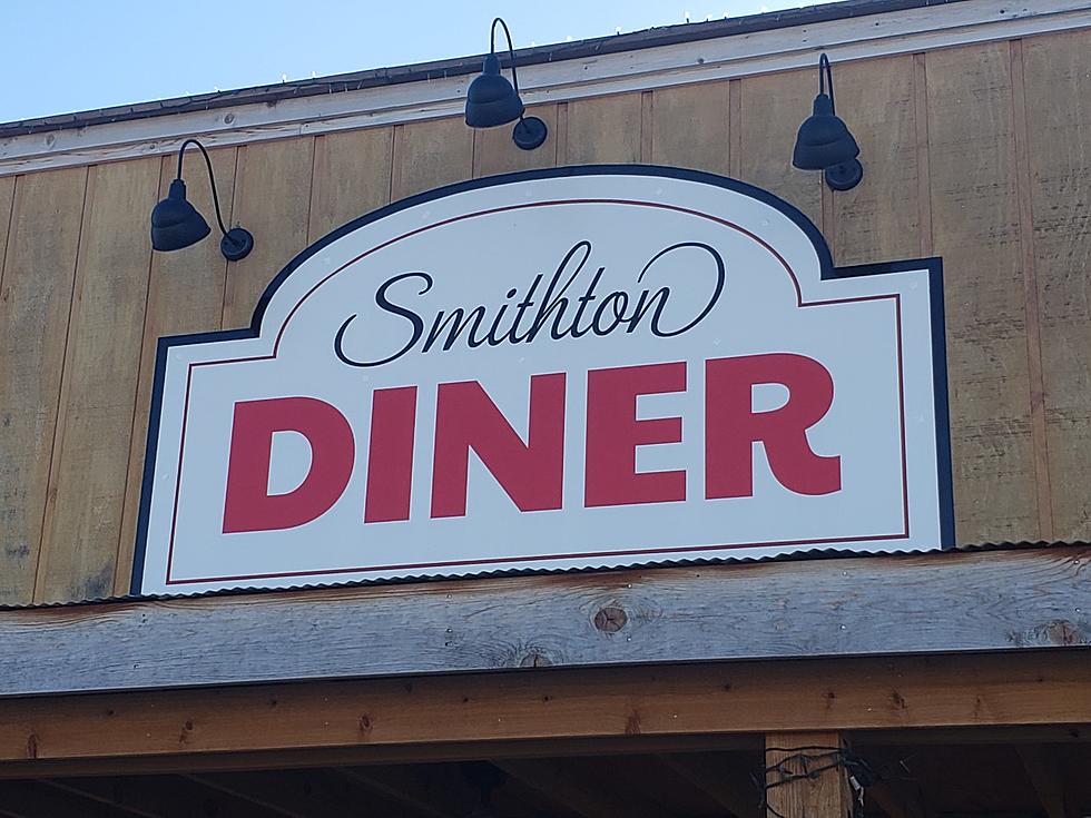 Food Adventures In Smithton - Smithton Diner 