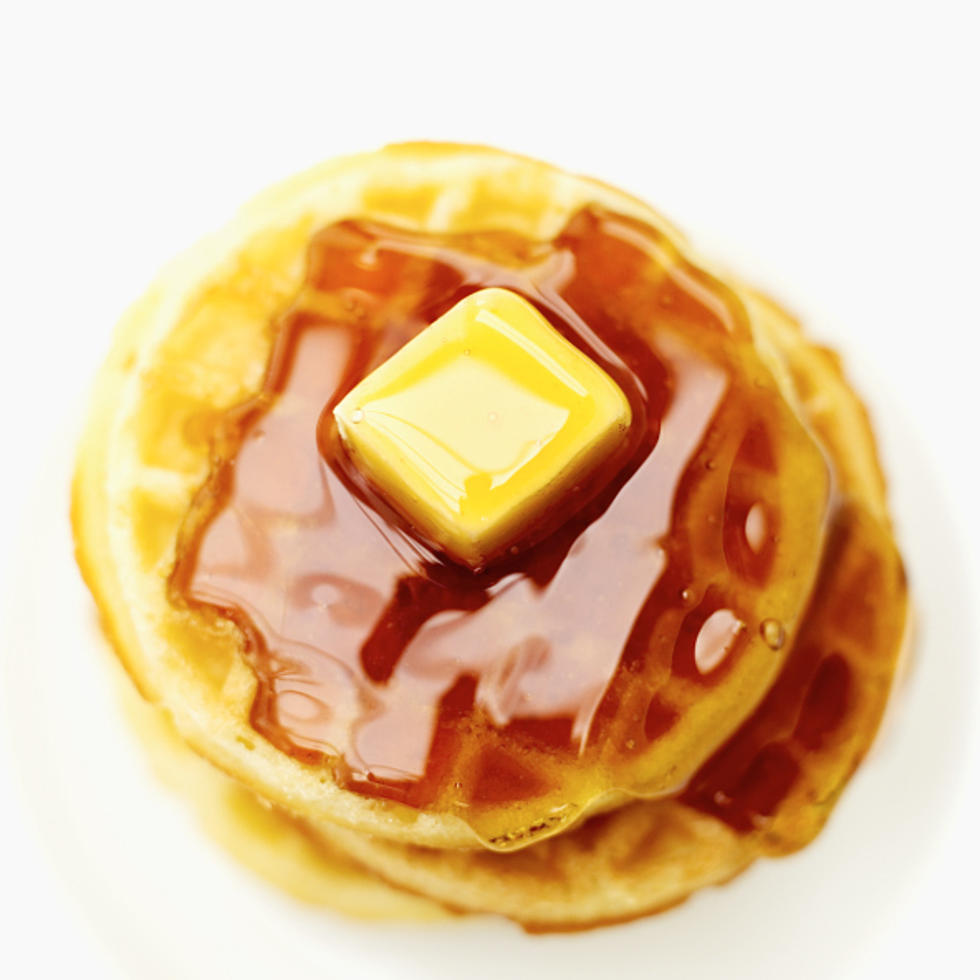 Choose Your Side Wisely: Pancakes VS Waffles