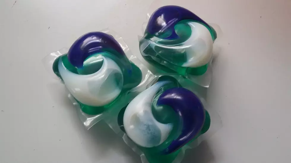 Springfield Donut Shop Has The Perfect Response To The Tide Pod Challenge