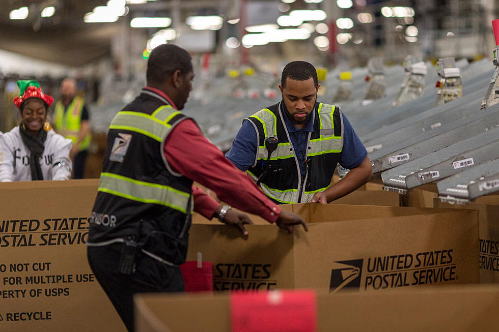 Sending Christmas Gifts to Family?  USPS Says Get It In the Mail 