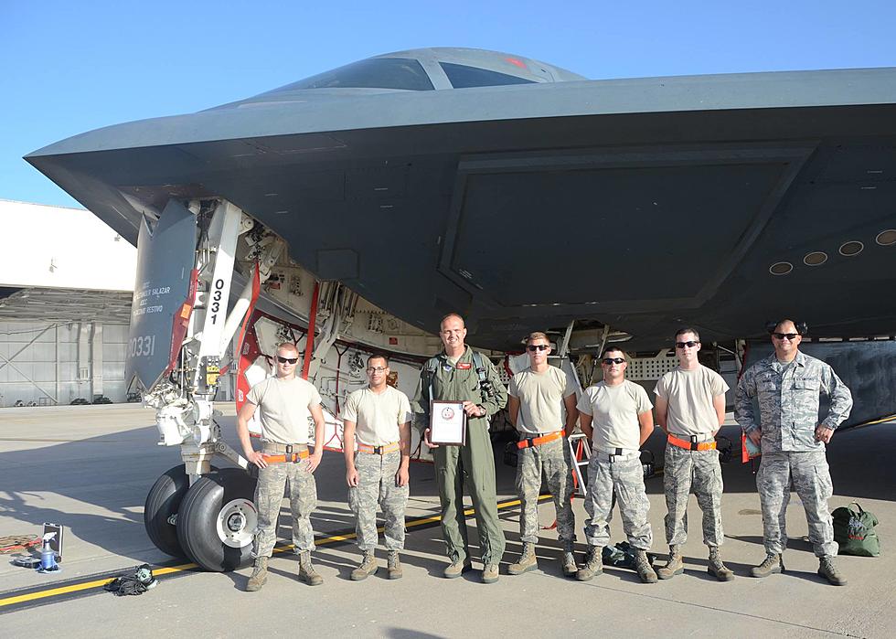 Lt. Col Ryan Bailey Of The 131st Bomb Wing Achieves1000 B-2 Flying Hours