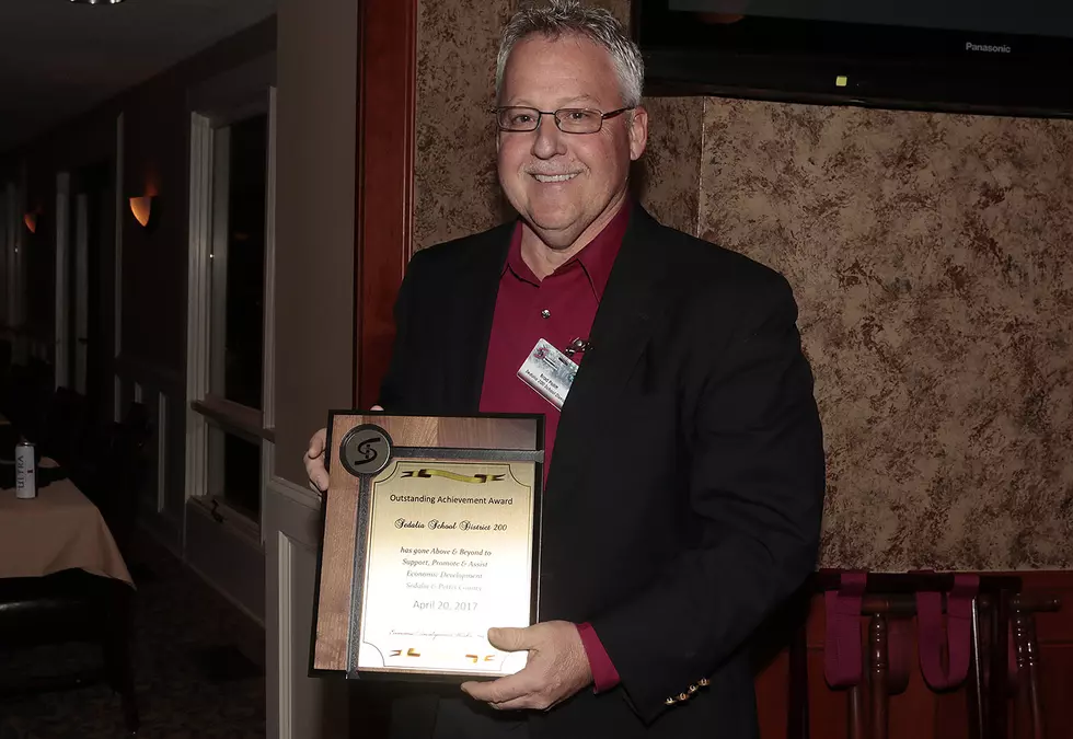 Sedalia School District 200, Maglich Honored With EDSPC ‘Works For You’ Award