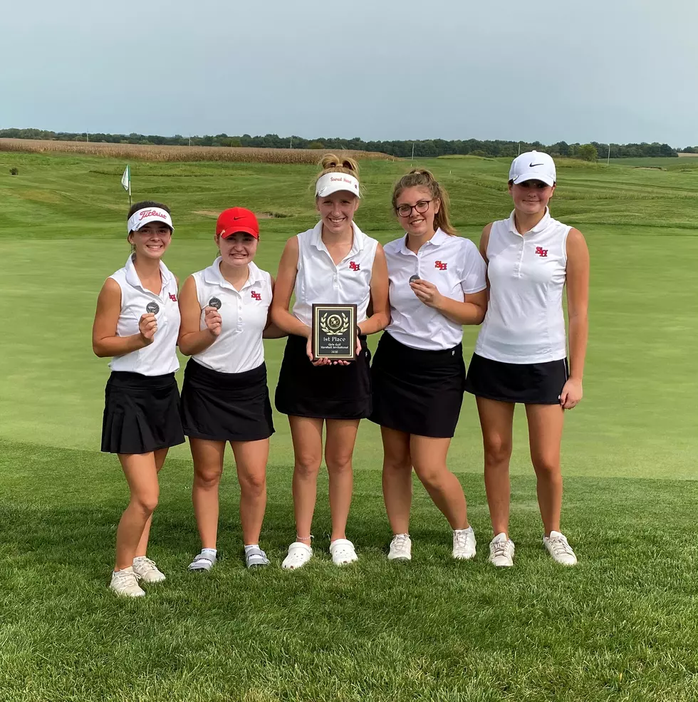 Lady Gremlins Take First at Stone Hedge
