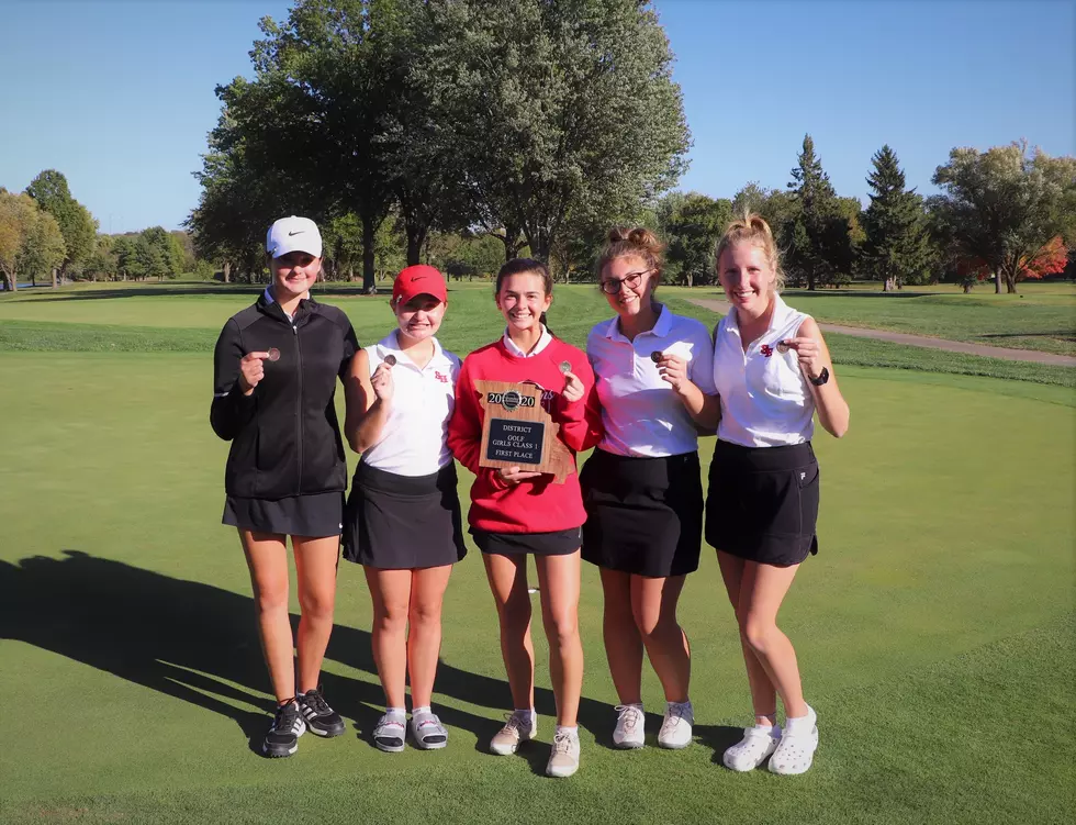 SH Golfers Take First at District