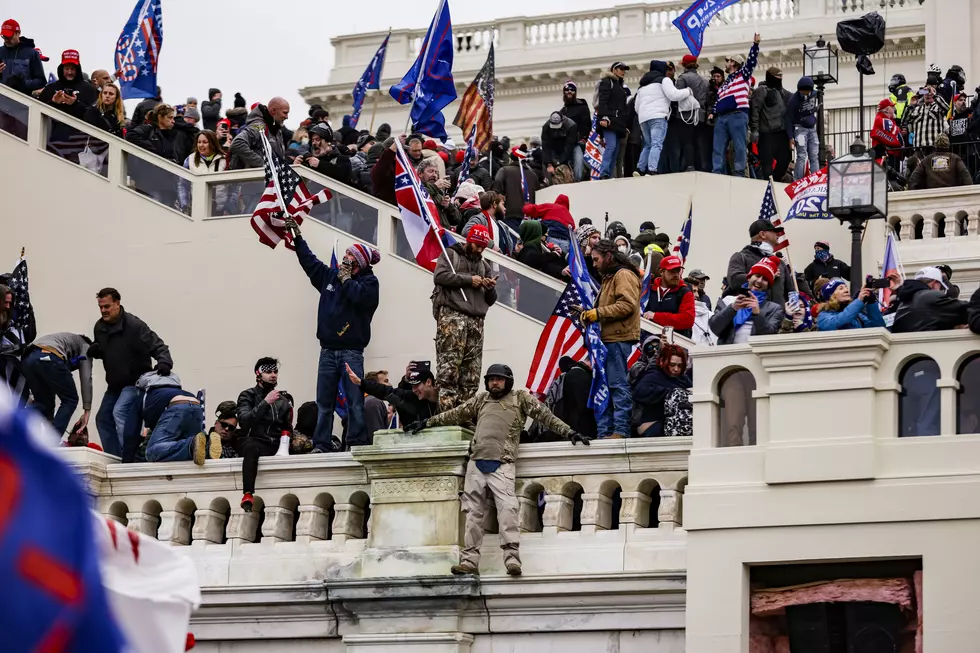 Trump Protesters Storm US Capitol