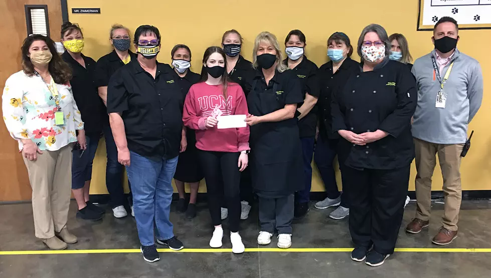 SCJH Cooks’ Work Brings In $1,000 For Community Cafe