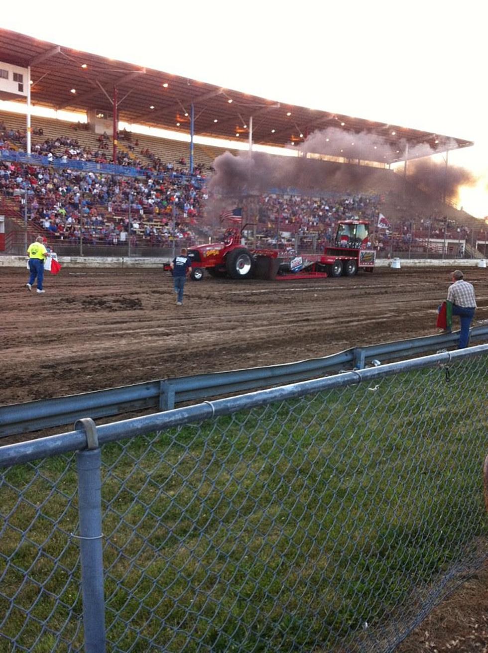 Dream Factory Tractor Pull June 5