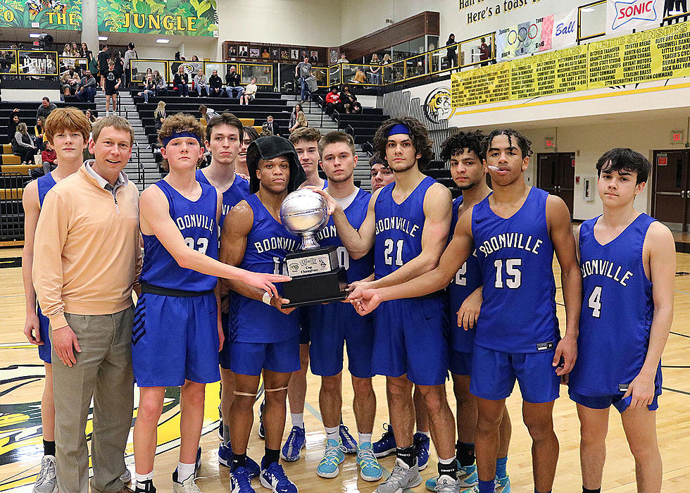 W-K Awards New Traveling Trophy To Boonville Boys Basketball Team
