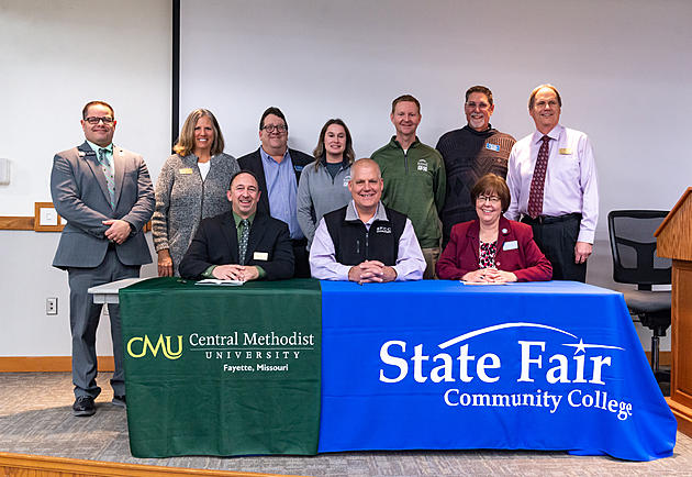 SFCC, CMU Sign Master of Science in Athletic Training Agreement