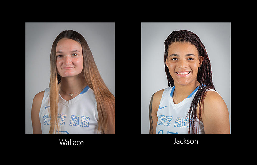 SFCC’s Lady Roadrunners Jackson, Wallace Earn All-Region Honors