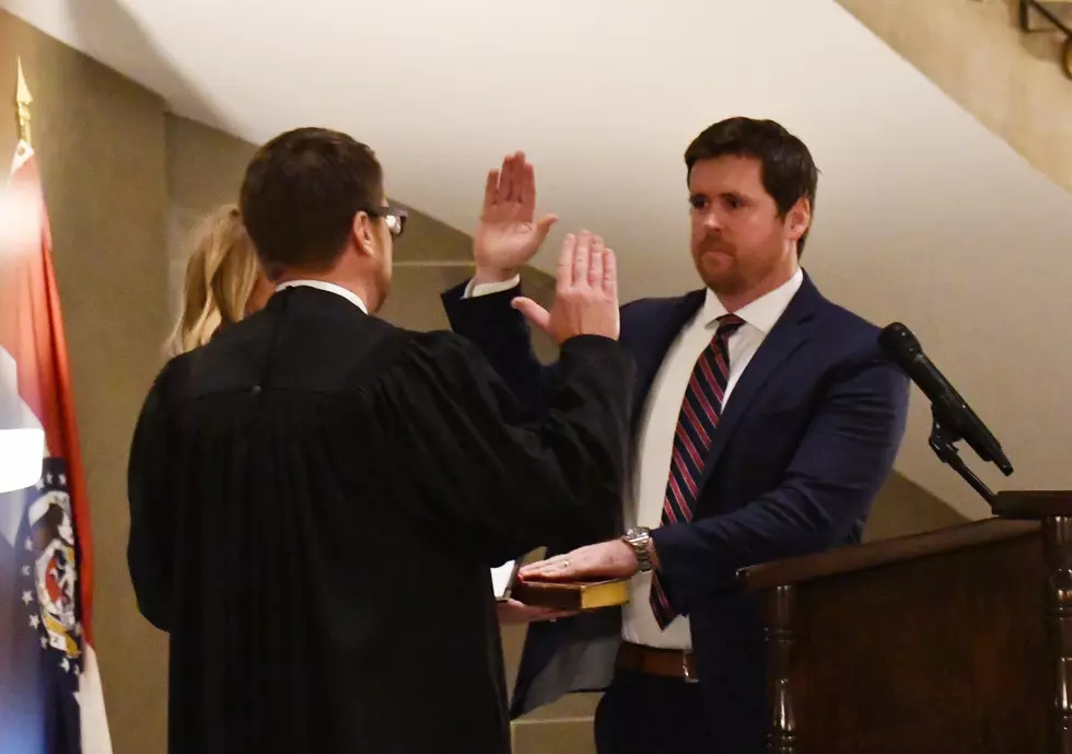 New Missouri Auditor Scott Fitzpatrick Takes Oath Of Office
