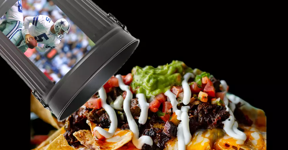 The Perfect Cowboys Playoff Snack: Trash Can Nachos