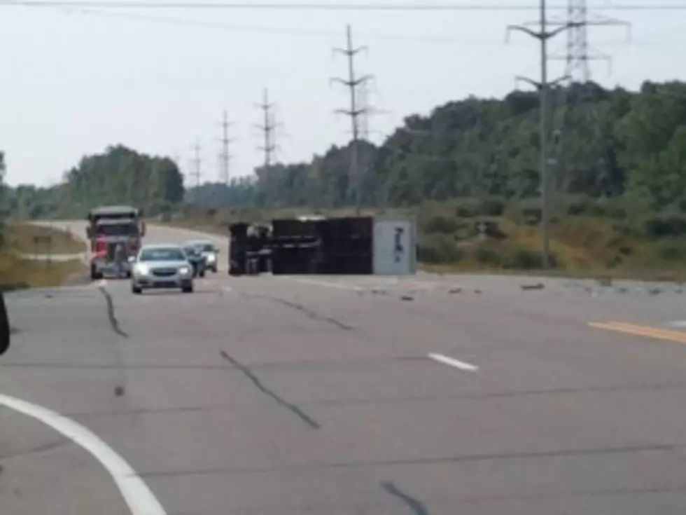 Fed Ex Truck in Major Accident on Dort Highway
