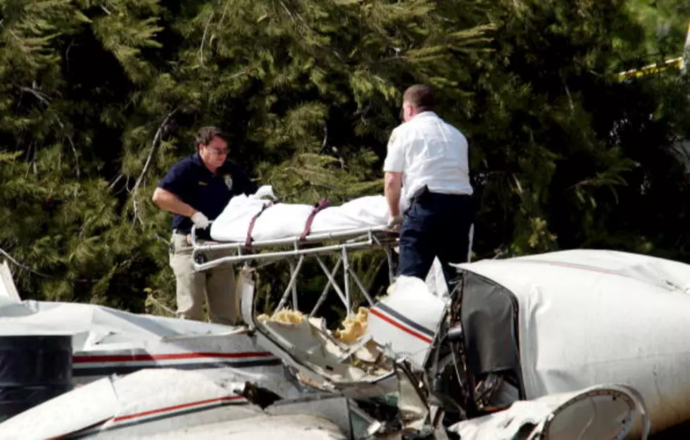 One Dead In Single-Engine Plane Crash
