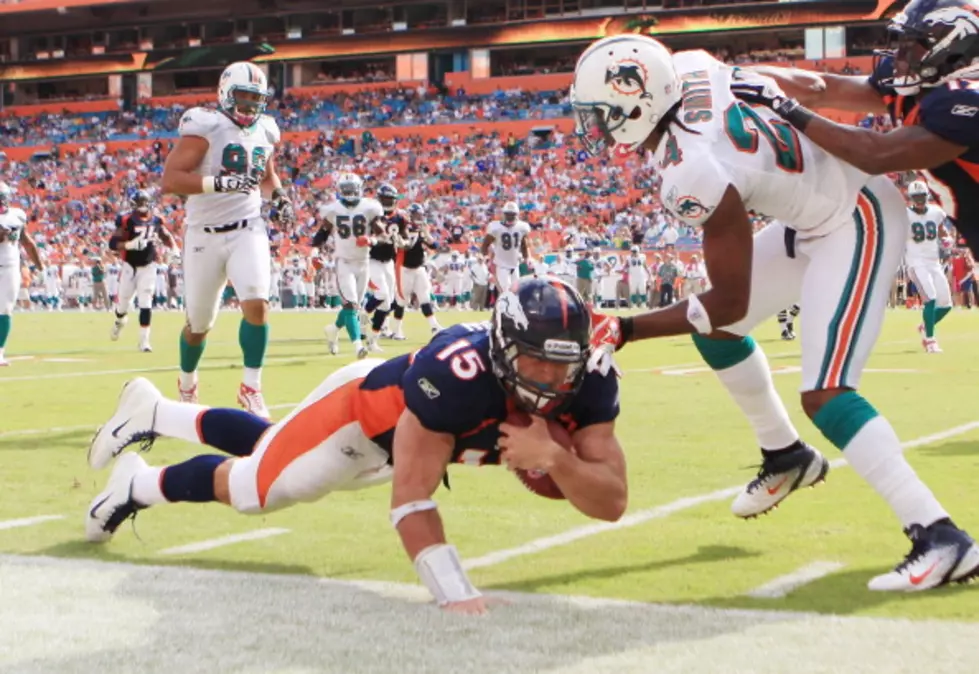 Tebow – Love Him, or Hate Him?