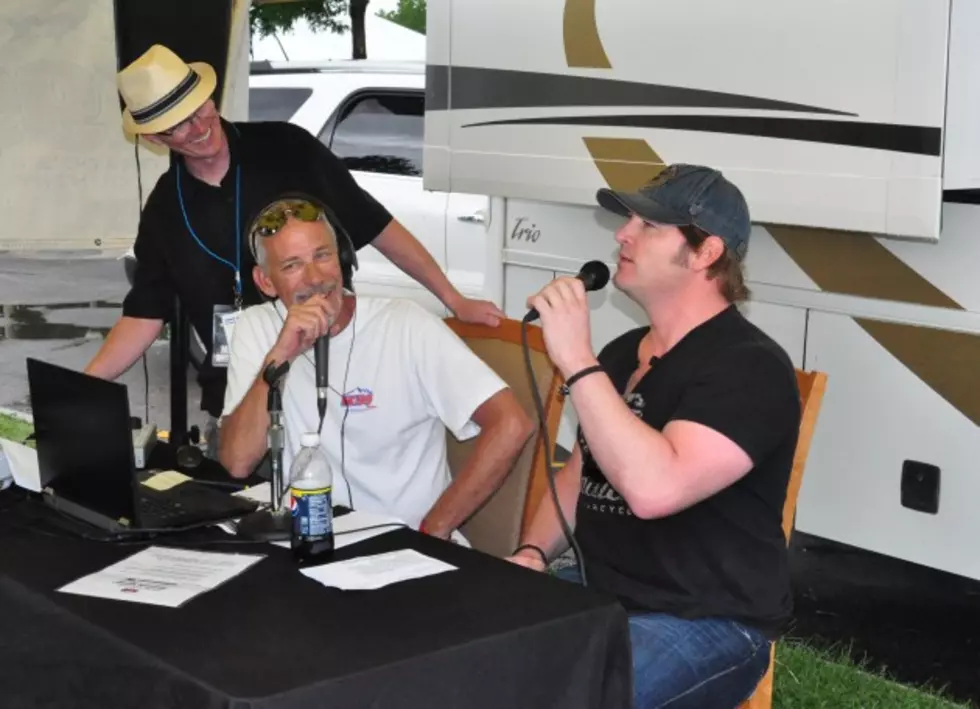 Friday Night at the Greeley Stampede &#8211; Jerrod Niemann, LoCash Cowboys, and Dinger [PICTURES]