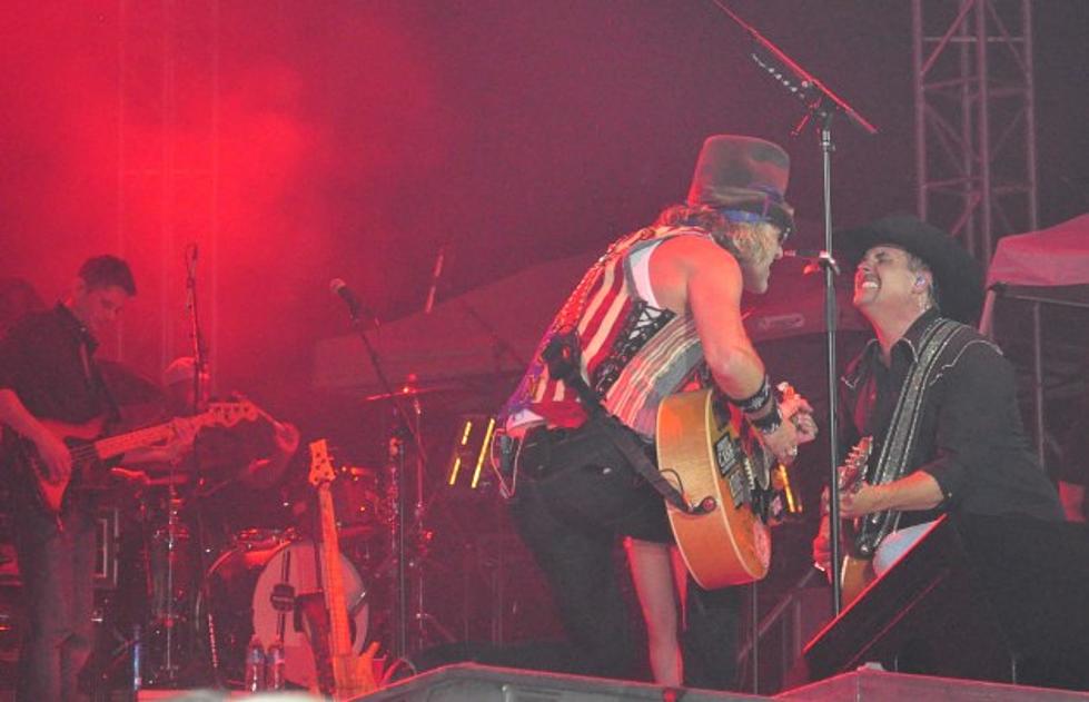 Big &#038; Rich Close Out Concerts at Greeley Stampede With 8,000 Crazed Fans [PICTURES]
