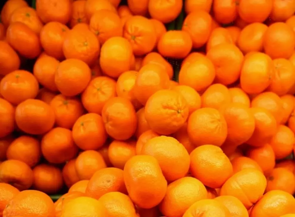 The Russian Way to Peel an Orange [VIDEO]