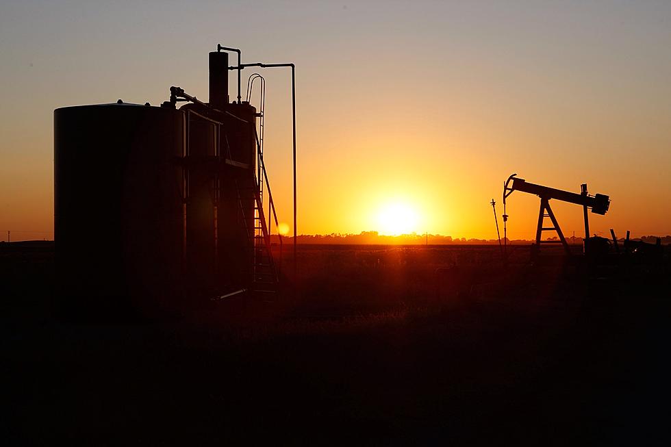 Anadarko Stops Some Oil and Natural-Gas Well-Completion Activities in Northern Colorado