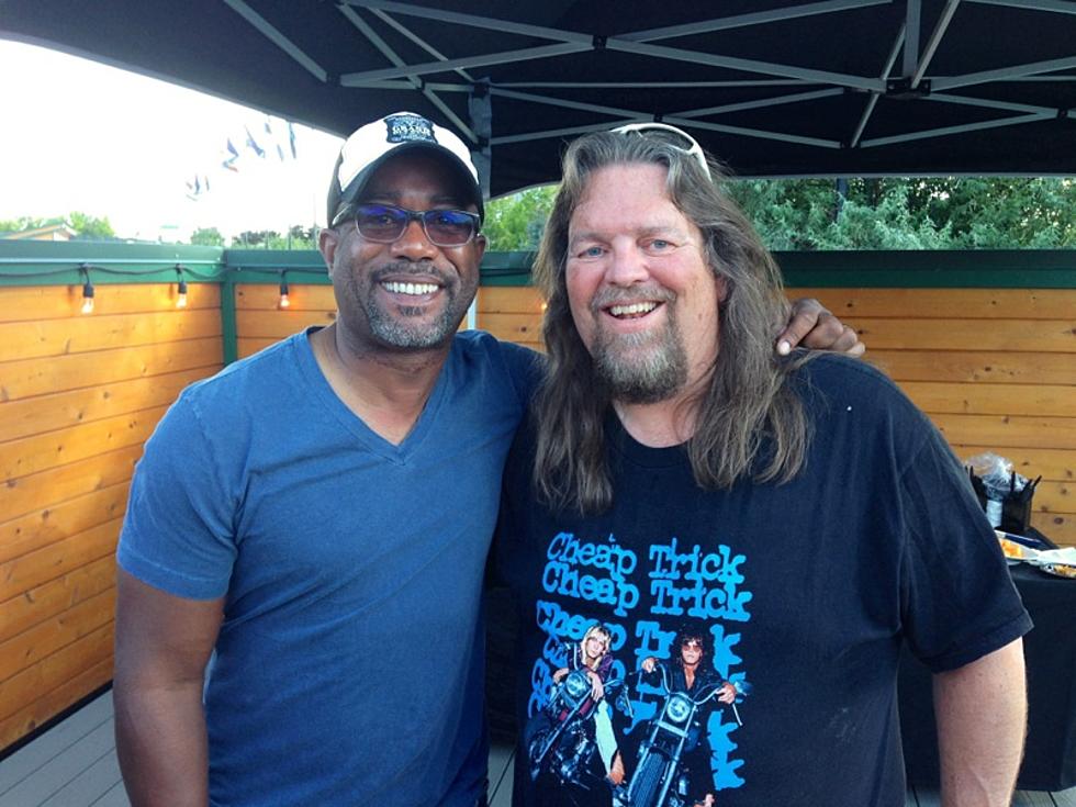Brian Hangs With Darius Rucker, Brett Eldredge and More at Fiddler’s [PICTURES]