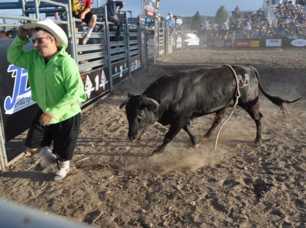 Bulls on the Beach Wrapped Up Sunday With Bull Riding &#038; Deana Carter [PICTURES]
