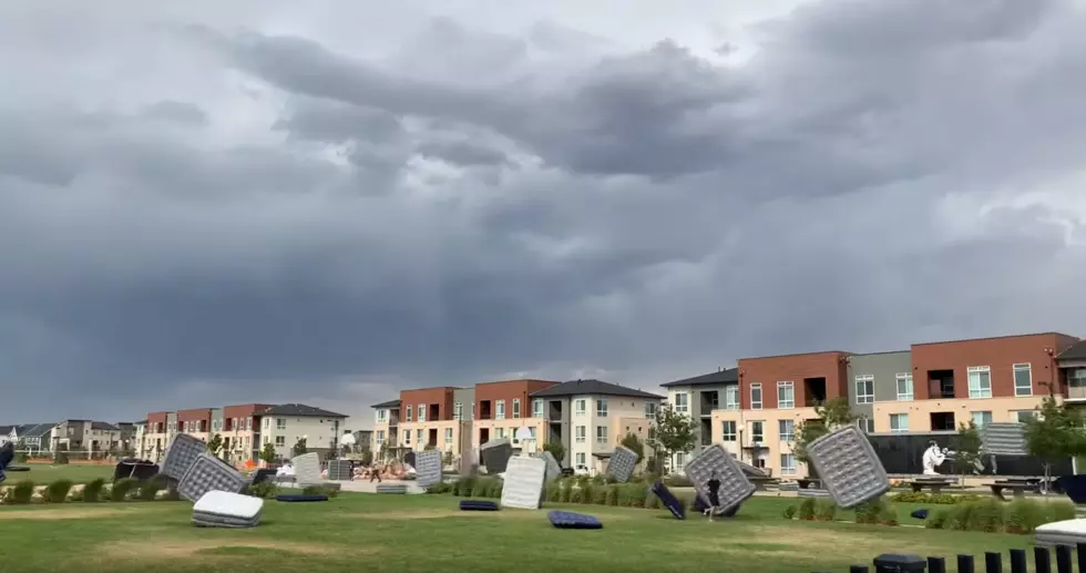 [WATCH] Air Mattresses Marching in Colorado Wind