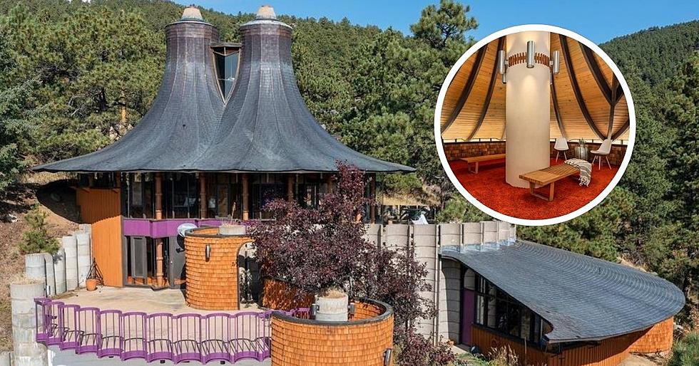 This 1970&#8217;s Circular Boulder Home Totally Has Austin Powers Vibes