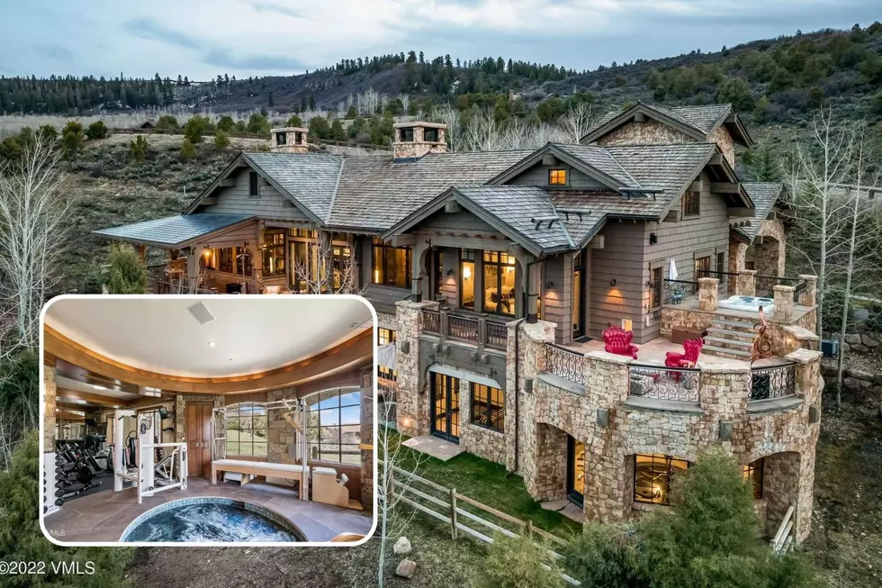 $7.8 Million Colorado Home Has a Hot Tub in the Middle of the Gym