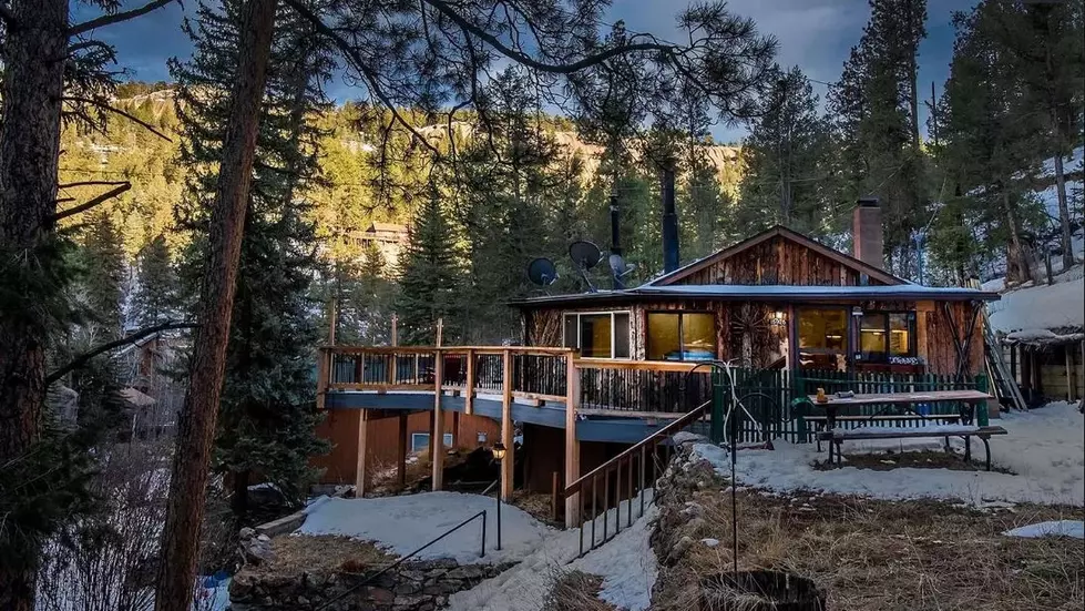 Rustic Charm Meets Modern Comfort in this Colorado Cabin For Sale