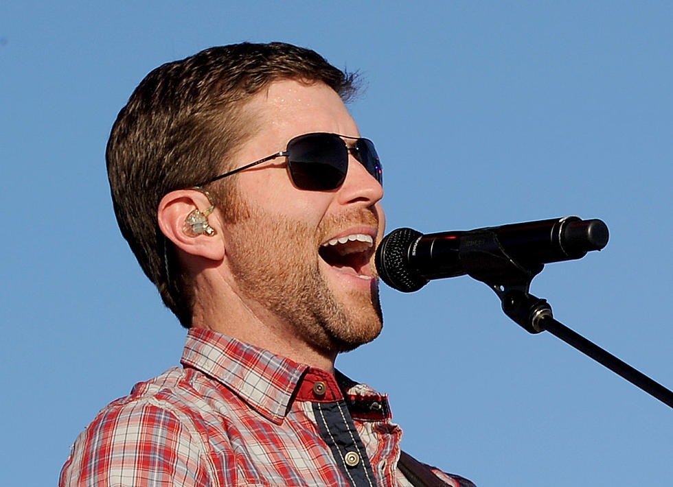 Country Star Josh Turner Is Doing Plum Fine Thank You