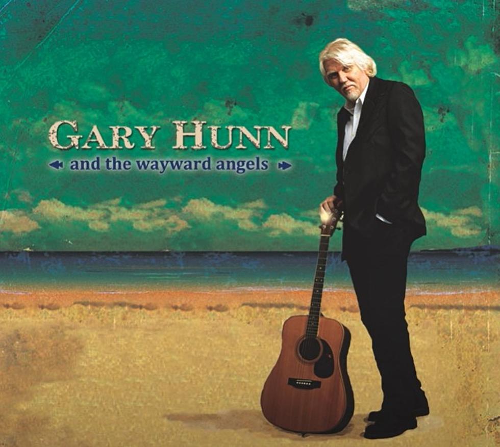 Gary Hunn Sings About &#8220;Christmas In South Dakota&#8221; {Listen}