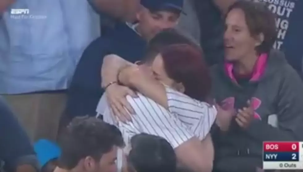 Watch a Proposal Gone Wild at a New York Yankees Game