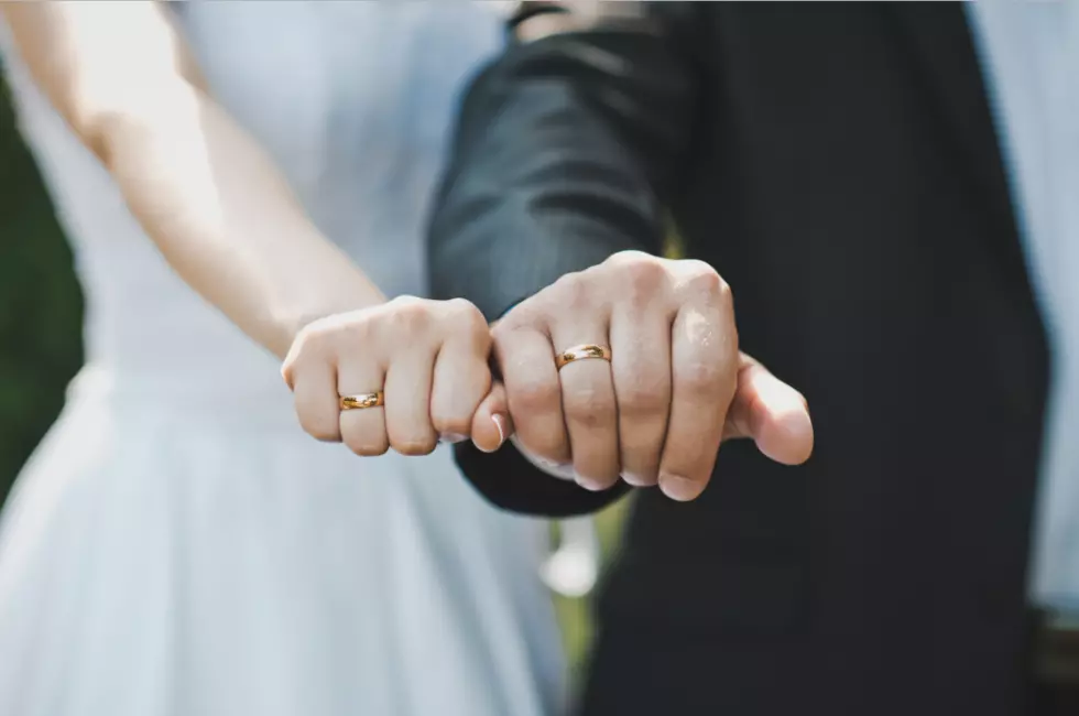 Young Adults Better At Marriage Than Baby Boomers