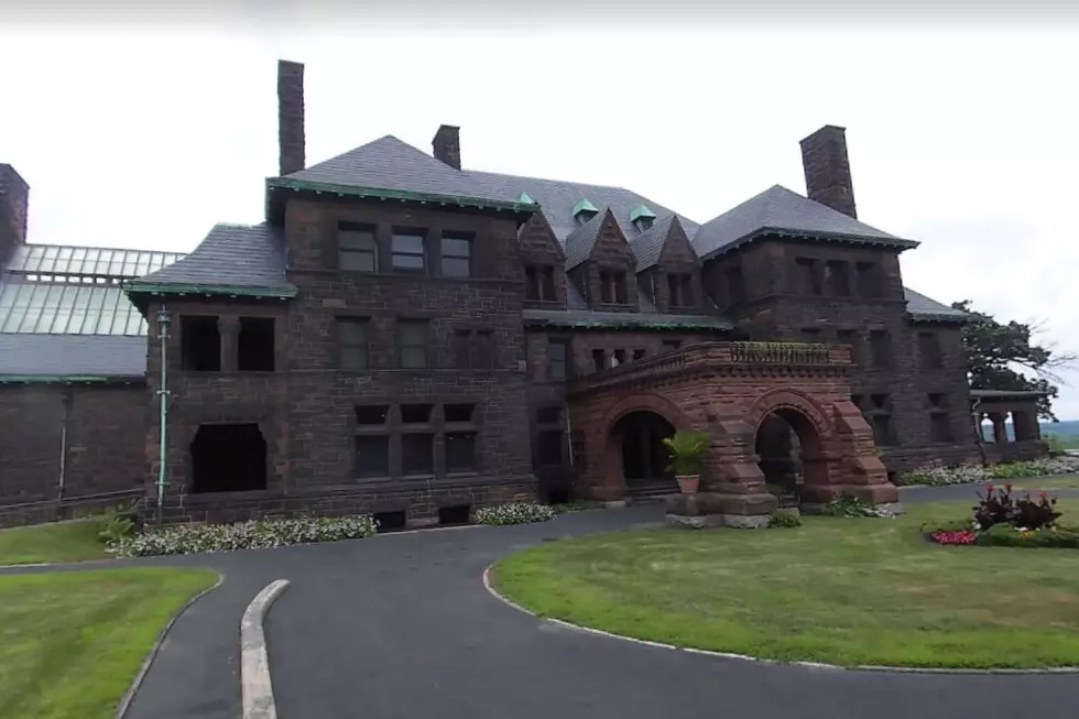 Check Out the Minnesota’s Largest Mansion