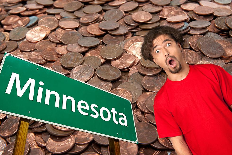 Minnesota Couple Stuck With 30,000 Pennies-Bank Rejects Them