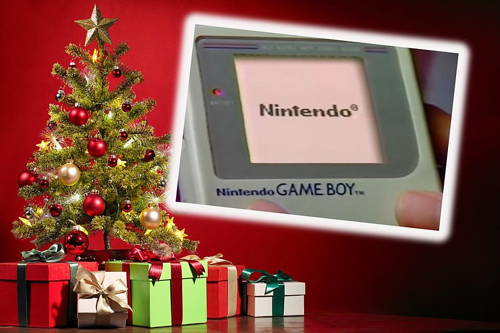 Nintendo GameBoy: The Must-Have Gift of Christmas 1989