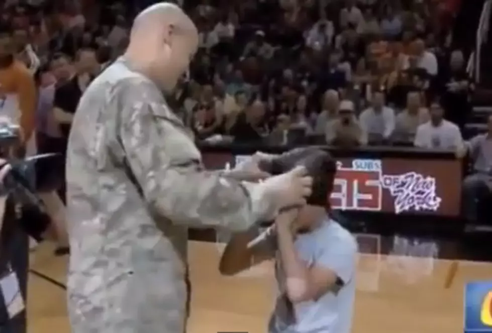 Soldier Surprises Son at Phoenix Suns Game