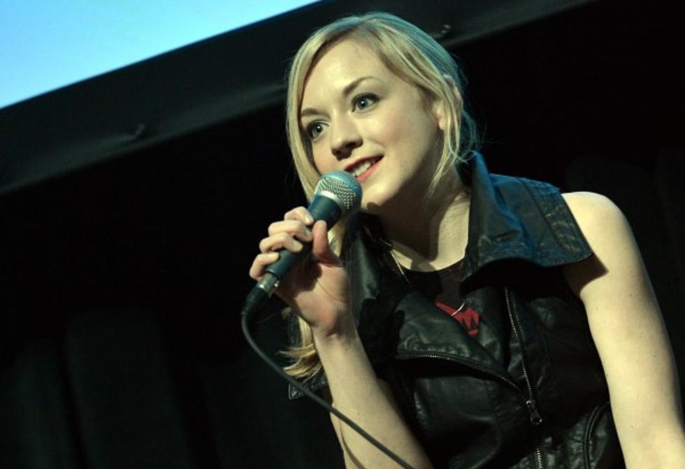 &#8216;The Walking Dead&#8217;s&#8217; Emily Kinney Will Be Live in Omaha This Summer