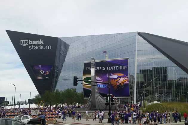 US Bank Stadium Is Really a Death Trap for Birds