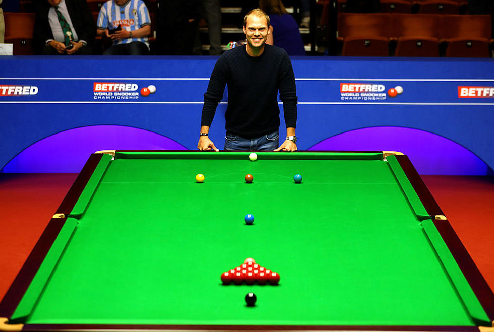 Snooker: The Long Lost Bar Game