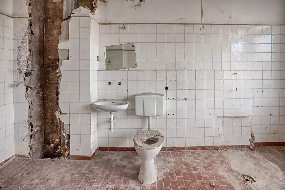 Handy Man&#8217;s 2020 Ugly Bathroom Contest