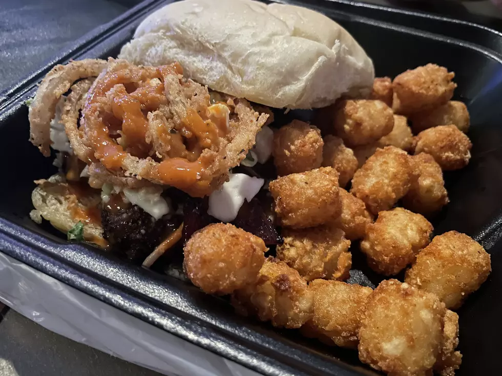Downtown Burger Battle: Tommyjack's The Loukah