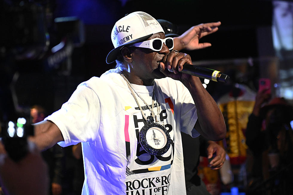 When Rapper Flavor Flav&#8217;s Iowa Restaurant Closed Only 4 Months After Opening