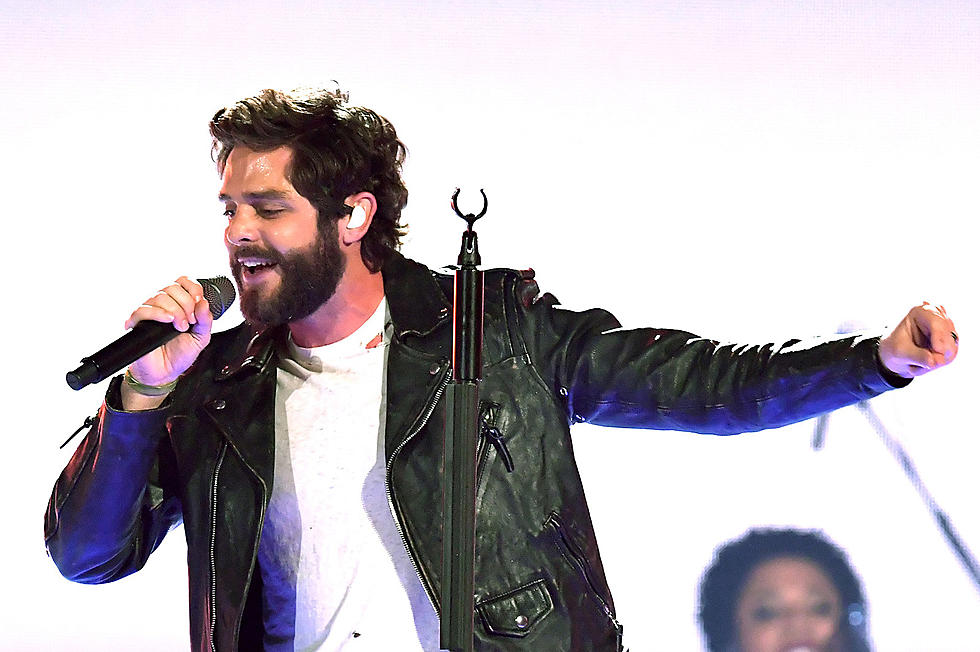 How Thomas Rhett Moved Relationship with Wife Off Center