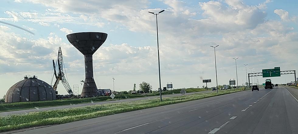 ‘Giant Goblet’ Greets Commuters Near Sioux Falls